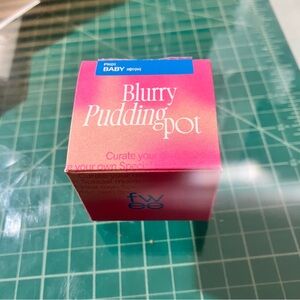 Fwee Blurry Pudding Pot in baby